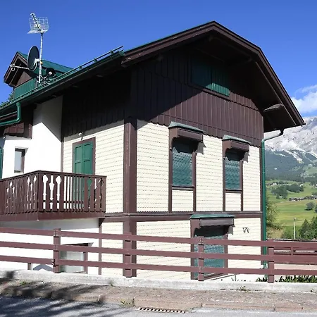 Casa Cortina