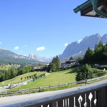 Casa Cortina Apartman *